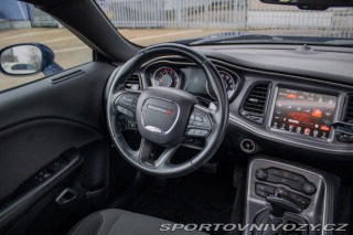 Dodge Challenger 3.6L V6 AT8, 224 kW, RWD 2015