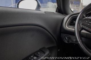 Dodge Challenger 3.6L V6 AT8, 224 kW, RWD 2015