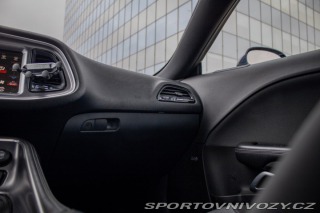 Dodge Challenger 3.6L V6 AT8, 224 kW, RWD 2015