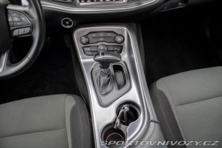 Dodge Challenger 3.6L V6 AT8, 224 kW, RWD 2015