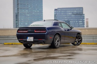 Dodge Challenger 3.6L V6 AT8, 224 kW, RWD 2015