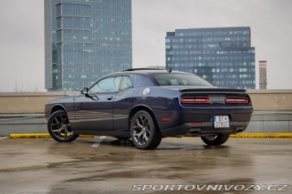 Dodge Challenger 3.6L V6 AT8, 224 kW, RWD 2015