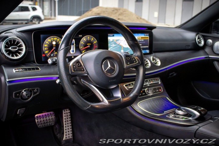 Mercedes-Benz E Kupé  400 4MATIC A/T / AJ 2017