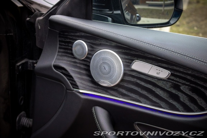 Mercedes-Benz E Kupé  400 4MATIC A/T / AJ 2017