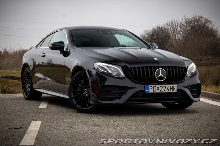 Mercedes-Benz E Kupé  400 4MATIC A/T / AJ 2017