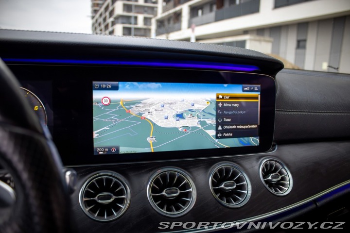 Mercedes-Benz E Kupé  400 4MATIC A/T / AJ 2017