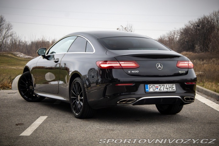Mercedes-Benz E Kupé  400 4MATIC A/T / AJ 2017