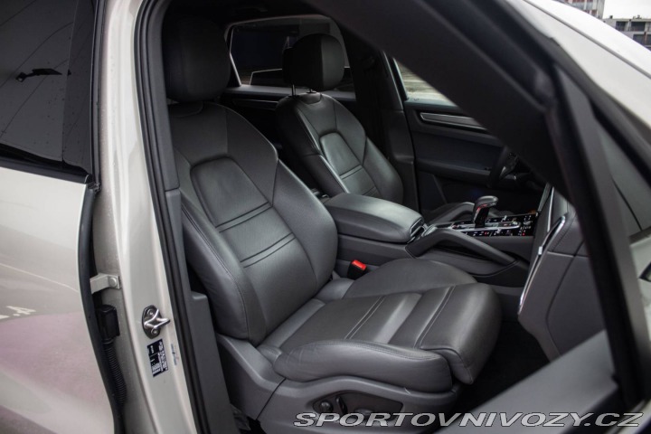 Porsche Cayenne 4x4 250kW / AJ NA SPLÁTK 2022