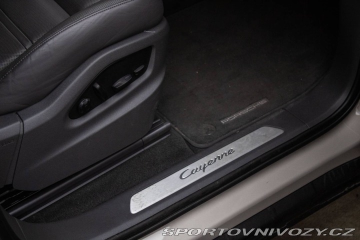 Porsche Cayenne 4x4 250kW / AJ NA SPLÁTK 2022