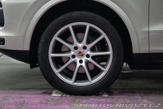 Porsche Cayenne 4x4 250kW / AJ NA SPLÁTK 2022