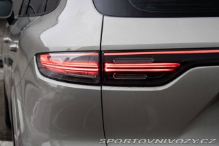 Porsche Cayenne 4x4 250kW / AJ NA SPLÁTK 2022