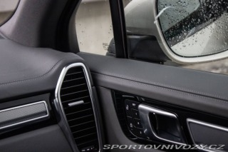 Porsche Cayenne 4x4 250kW / AJ NA SPLÁTK 2022