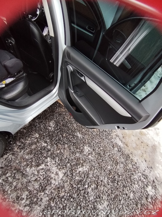 Volkswagen Ostatní modely Passat 2011