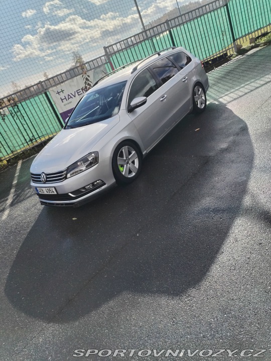 Volkswagen Ostatní modely Passat 2011