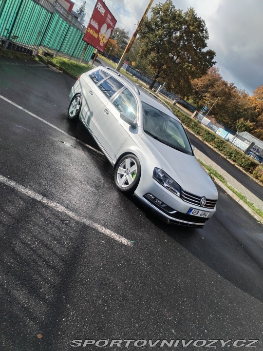 Volkswagen Ostatní modely Passat 2011