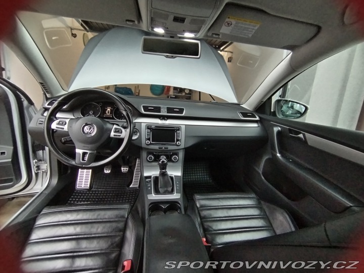 Volkswagen Ostatní modely Passat 2011