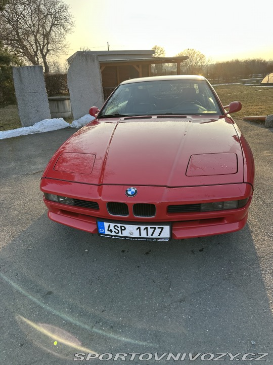 BMW 8  1991