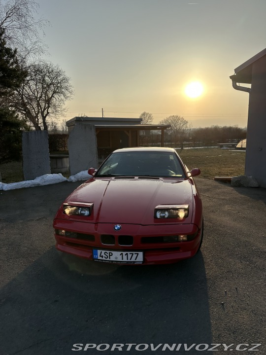 BMW 8  1991