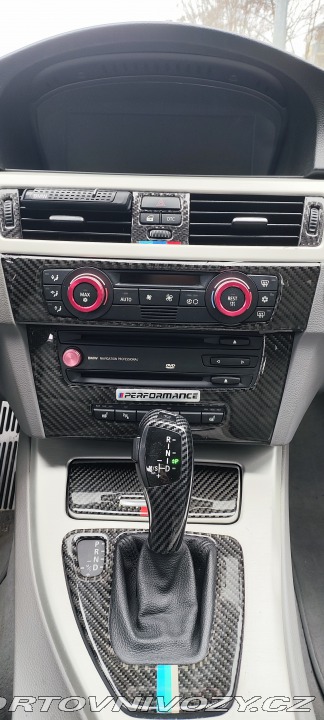 BMW 3 E91 330xd 2006