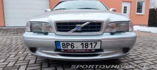 Volvo C70  2003