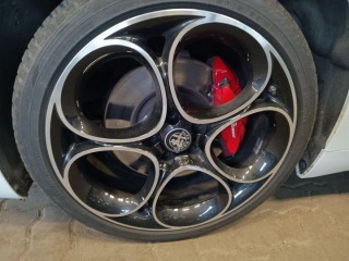 Alfa Romeo Giulia 2.0 Turbo 206kW AT8-Q4 Ve 2024