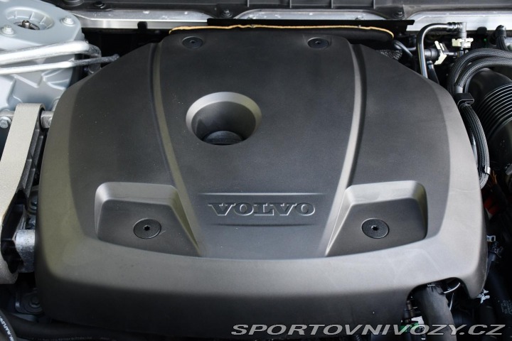 Volvo Ostatní modely XC90 T8 AWD RECHARGE REZERVACE 2024