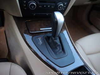 BMW 3 325 i 2009