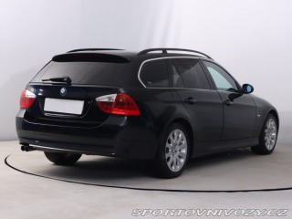 BMW 3 325 i 2009