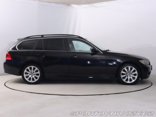BMW 3 325 i 2009