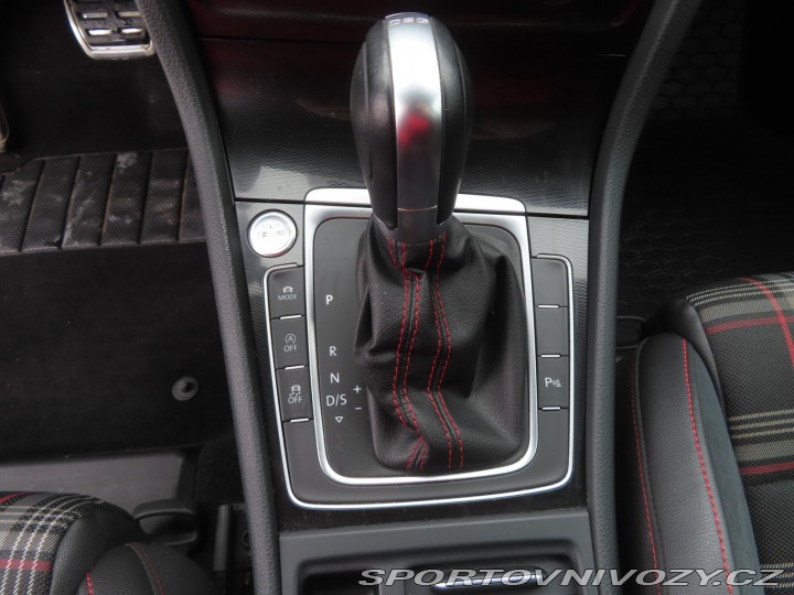 Volkswagen Golf GT 2.0 GTI 2013