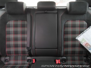 Volkswagen Golf GT 2.0 GTI 2013