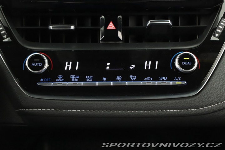 Toyota Corolla 2.0 Hybrid 2022