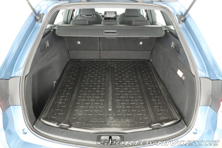 Toyota Corolla 2.0 Hybrid 2022