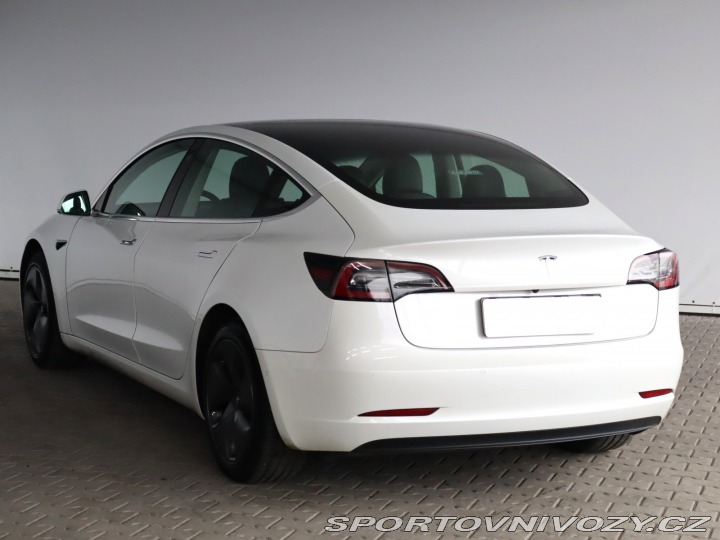 Tesla Model 3 Std Range Plus LFP 2020