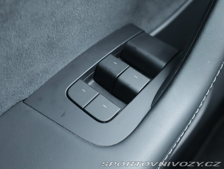 Tesla Model Y Long Range AWD 75kWh 2021