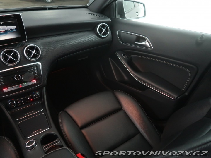 Mercedes-Benz A Style A 200 2016