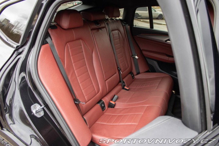 BMW X4 M40i A/T, 265kW, A8 / AJ 2019