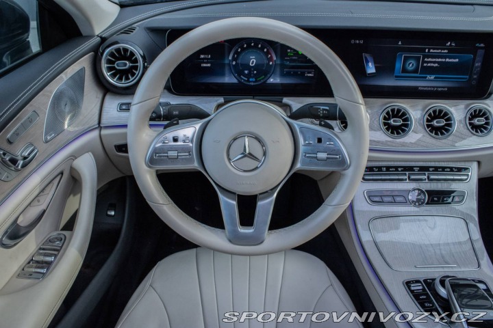 Mercedes-Benz CLS Kupé  450 4Matic  / Nelak 2019