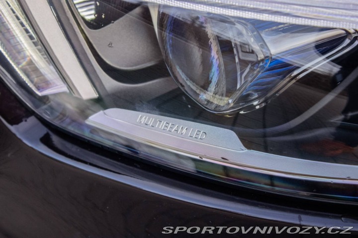 Mercedes-Benz CLS Kupé  450 4Matic  / Nelak 2019