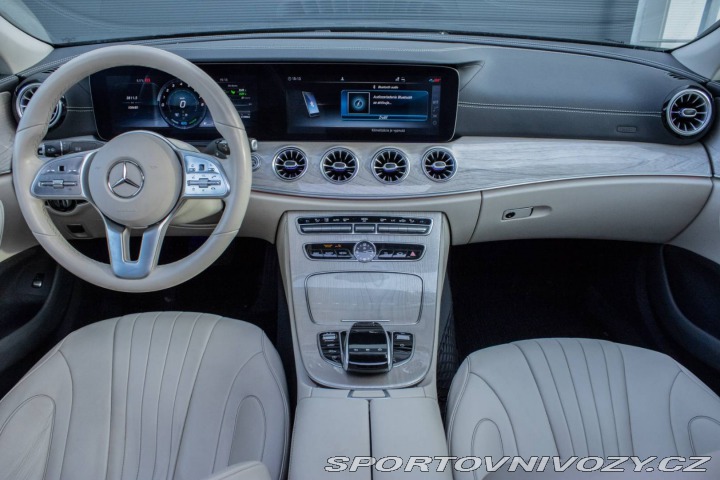 Mercedes-Benz CLS Kupé  450 4Matic  / Nelak 2019