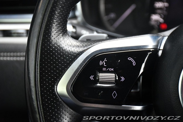 Jaguar F-Pace P250 AWD REZERVACE 2022