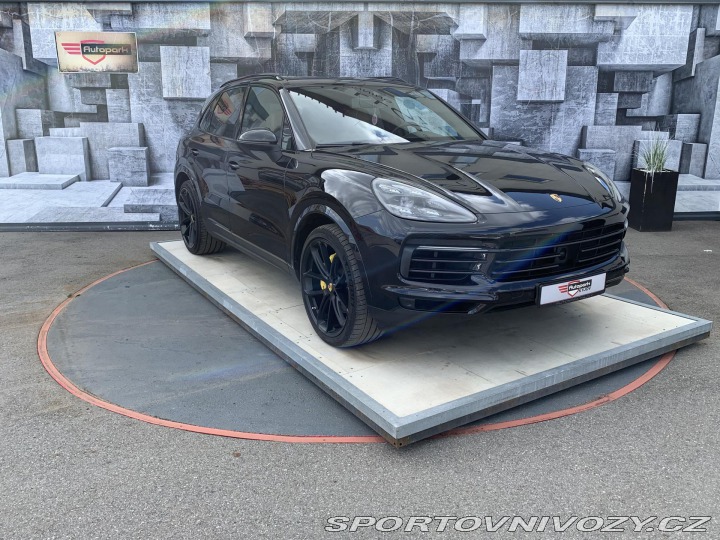 Porsche Cayenne 3.0i, 250KW, VZDUCH, ZÁRU 2019