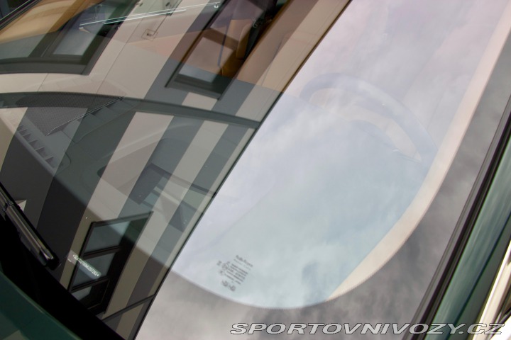 Rolls Royce Ghost TOP STAV 2021