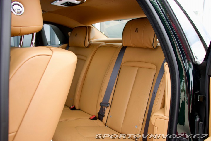 Rolls Royce Ghost TOP STAV 2021