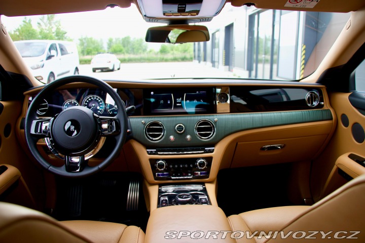 Rolls Royce Ghost TOP STAV 2021