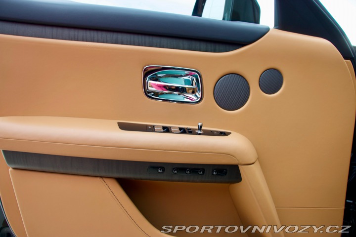 Rolls Royce Ghost TOP STAV 2021