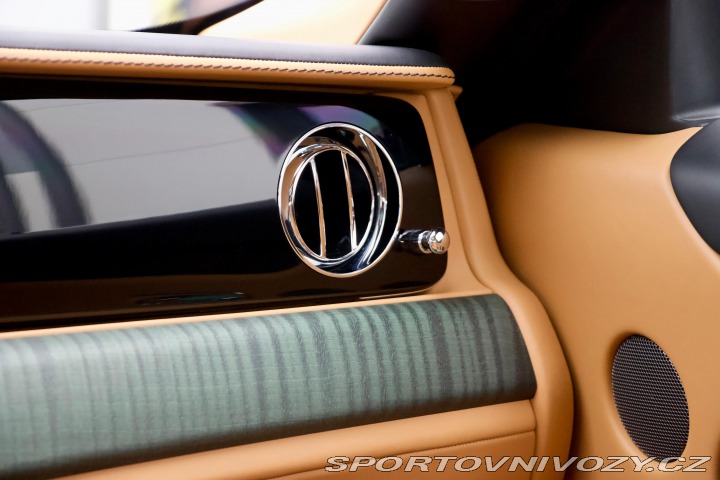 Rolls Royce Ghost TOP STAV 2021