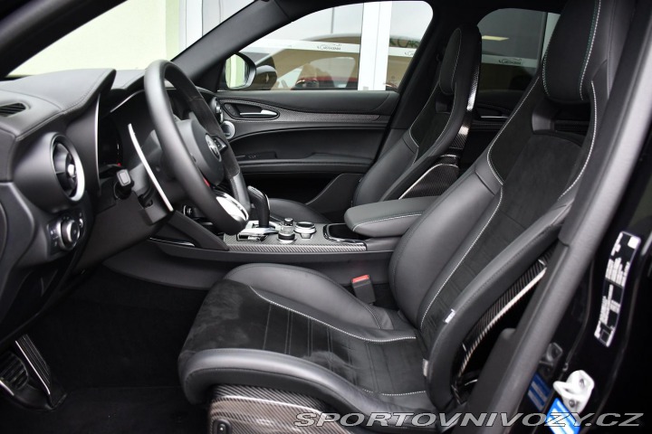 Alfa Romeo Stelvio 2.9V6 Bi-T.382 kW QUADRIF 2024