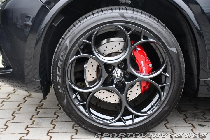 Alfa Romeo Stelvio 2.9V6 Bi-T.382 kW QUADRIF 2024