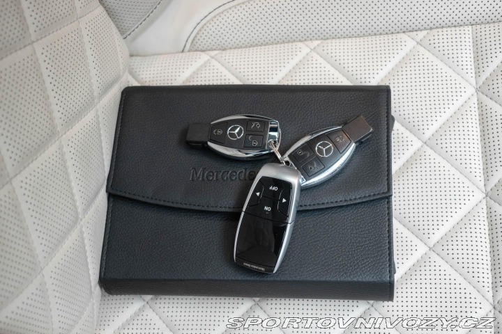 Mercedes-Benz Ostatní modely GLS 350d AMG*DESIGNO*TAŽNÉ*7. 2016